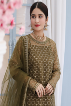 Henna Organza Embroidered Suit - 3PC | Komal