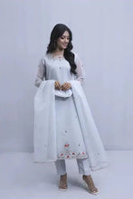 Silver Whitish Organza Embroidered Suit - 3PC | Gul-e-Zeba